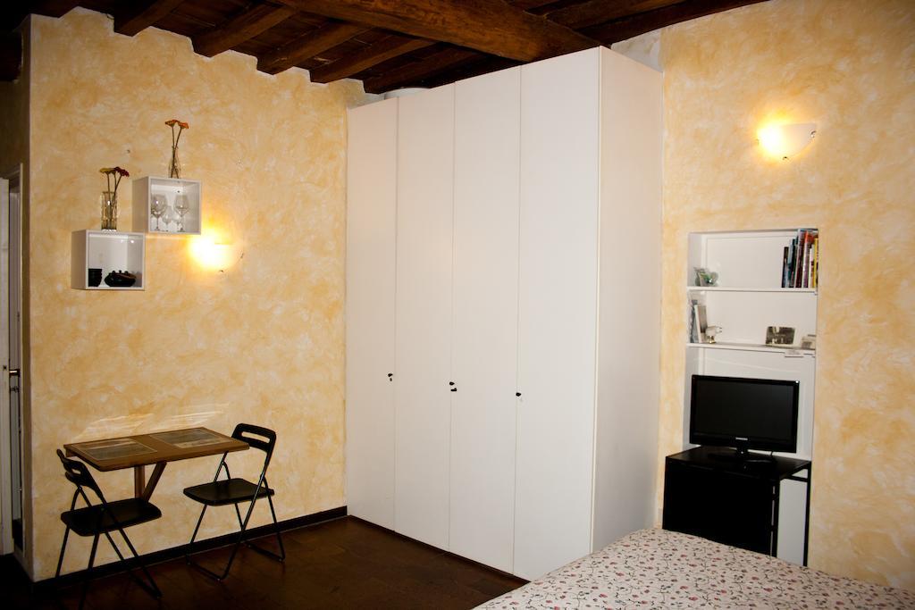 Appartamenti Ponte Vecchio Florence Room photo